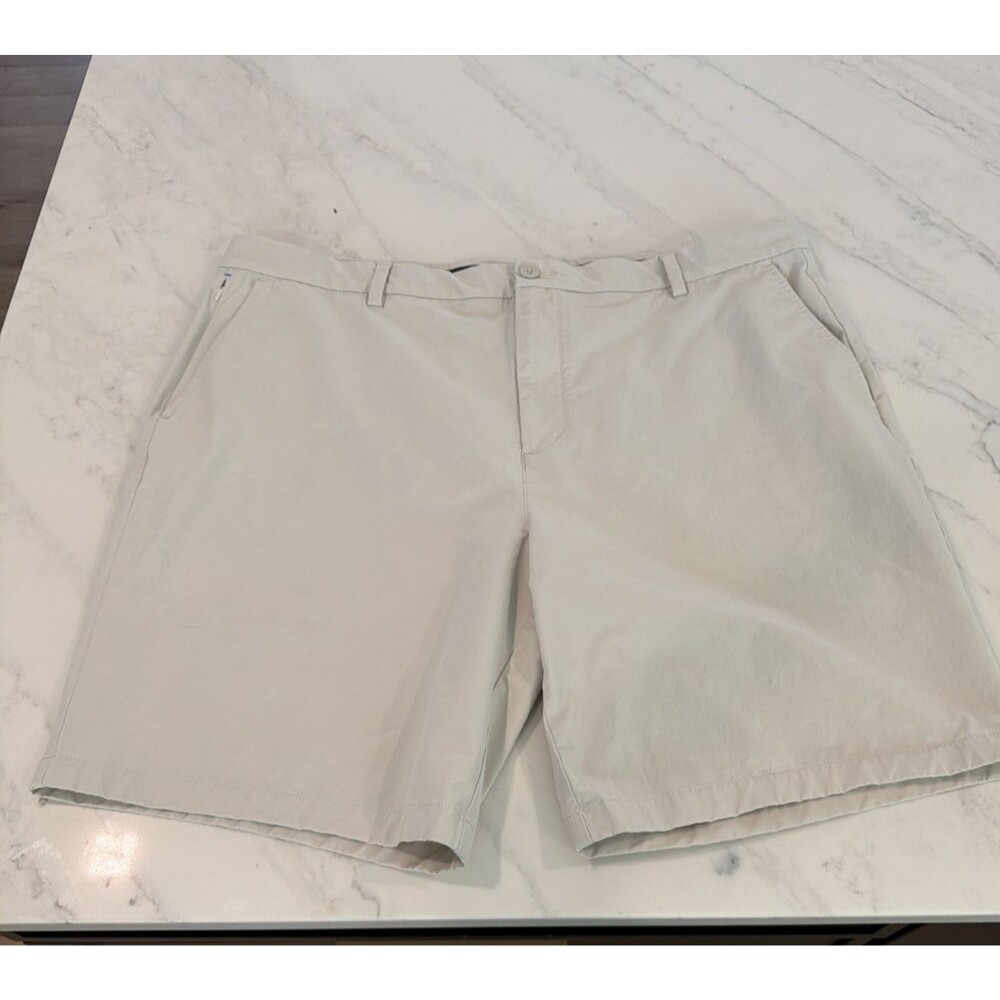 2 pairs Vineyard Vines On The Go OTG Performance Shorts Men 42 Chino Golf - Picture 5 of 8